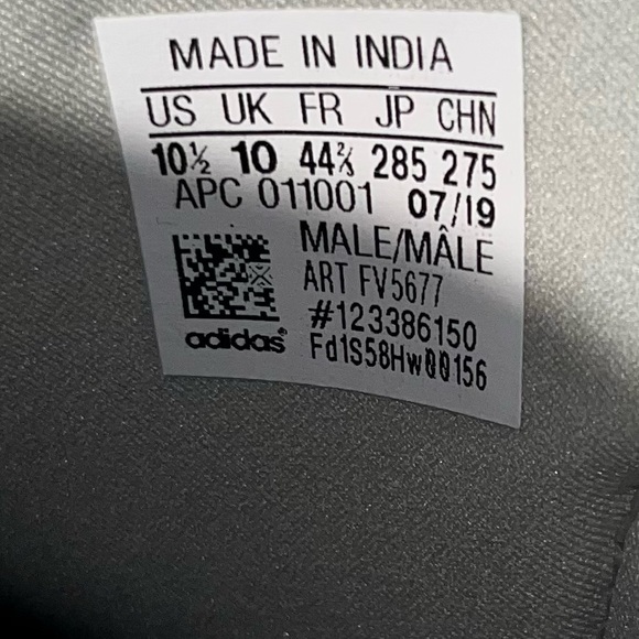 Yeezy Desert Boot Salt Size 10.5 - Picture 6 of 10